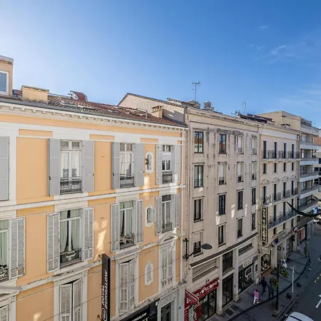 L'escapade Citadine Avec 2 Chambres, Proche De La Croisette, Des Plages Et Du Palais